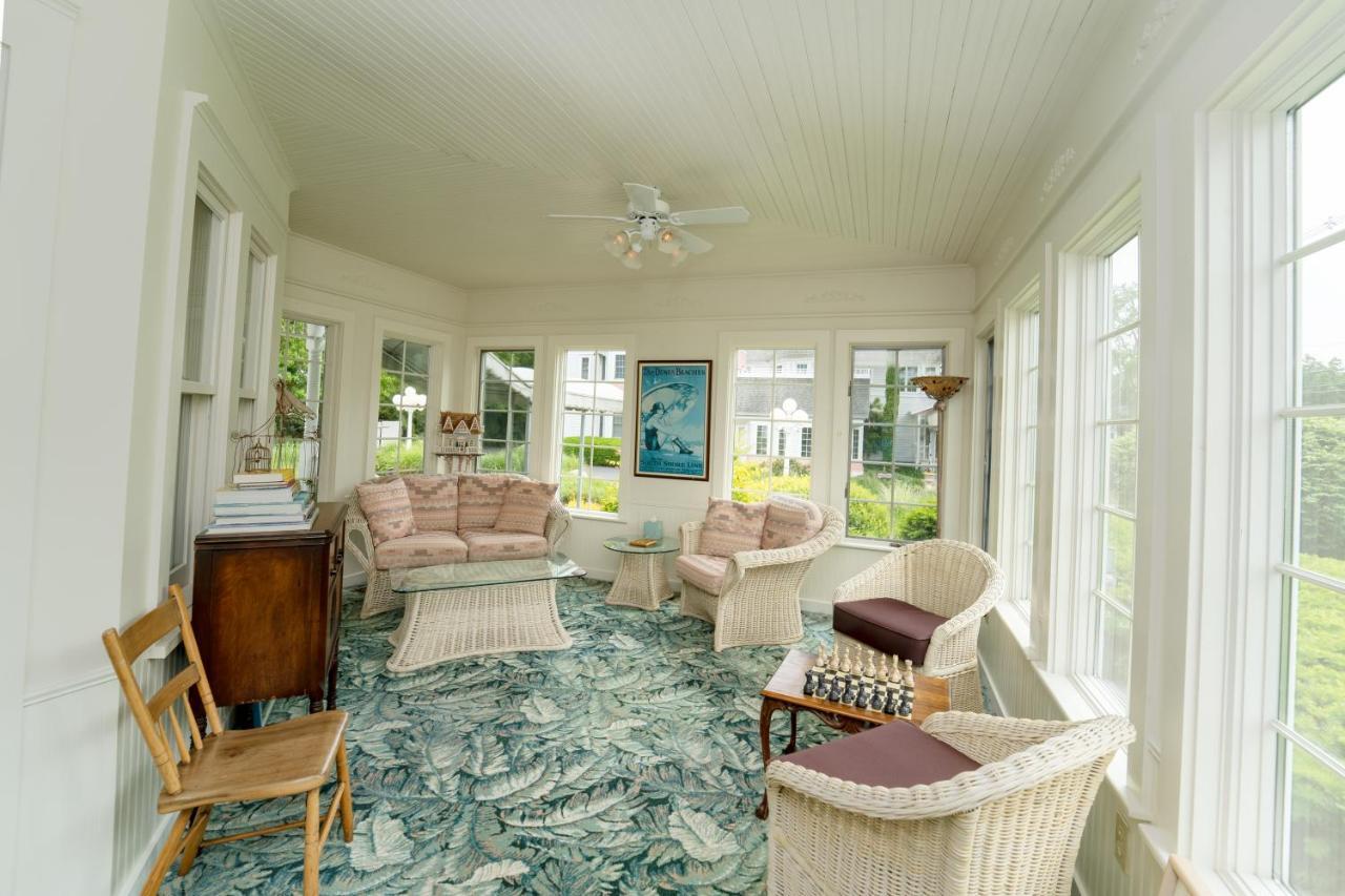 Yelton Manor Bed And Breakfast South Haven Buitenkant foto