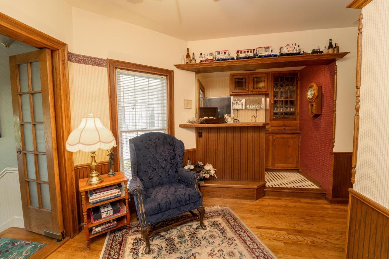 Yelton Manor Bed And Breakfast South Haven Buitenkant foto