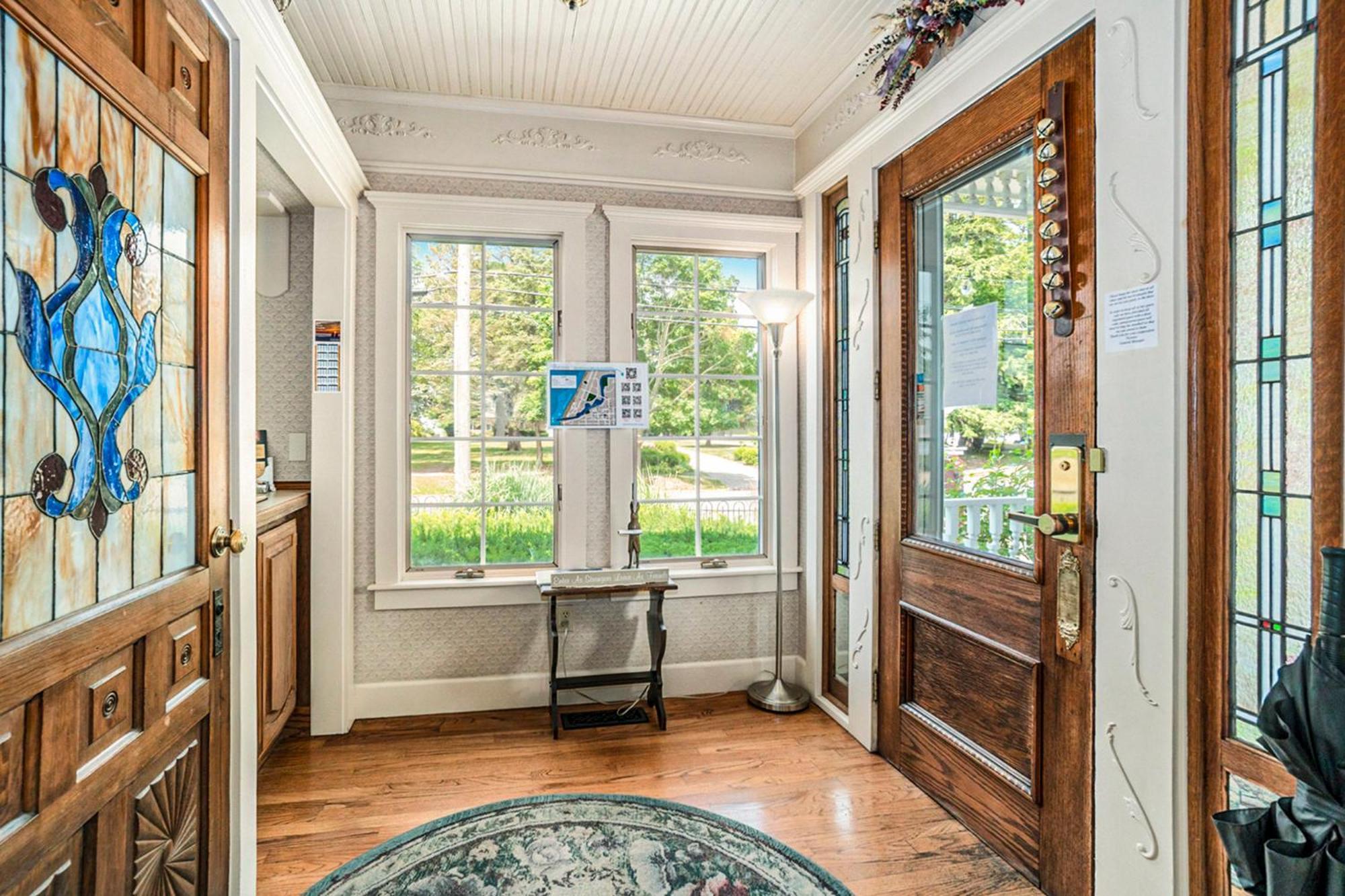 Yelton Manor Bed And Breakfast South Haven Buitenkant foto