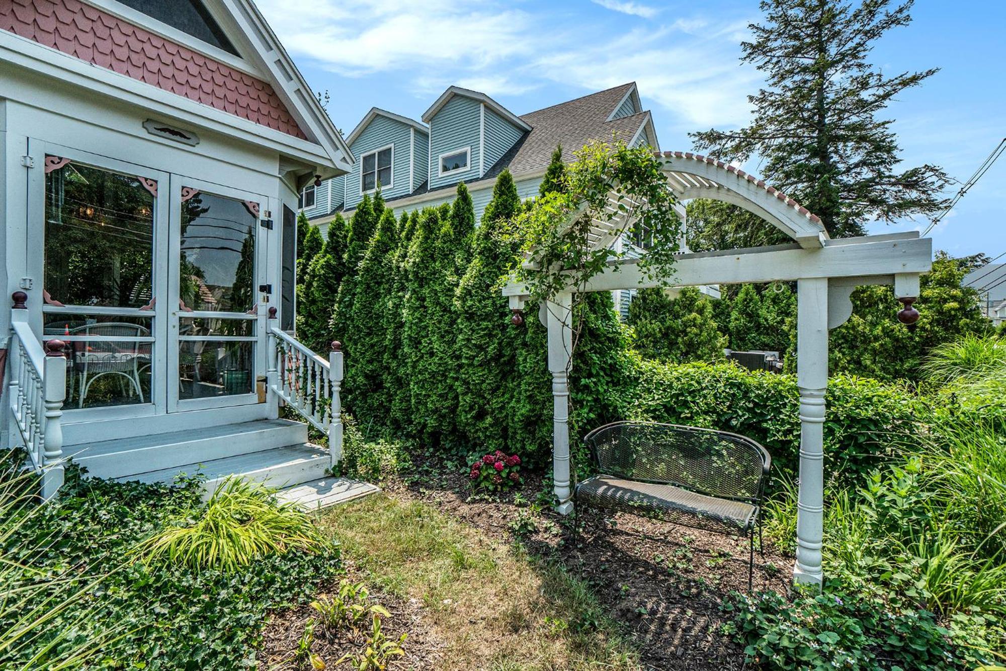 Yelton Manor Bed And Breakfast South Haven Buitenkant foto