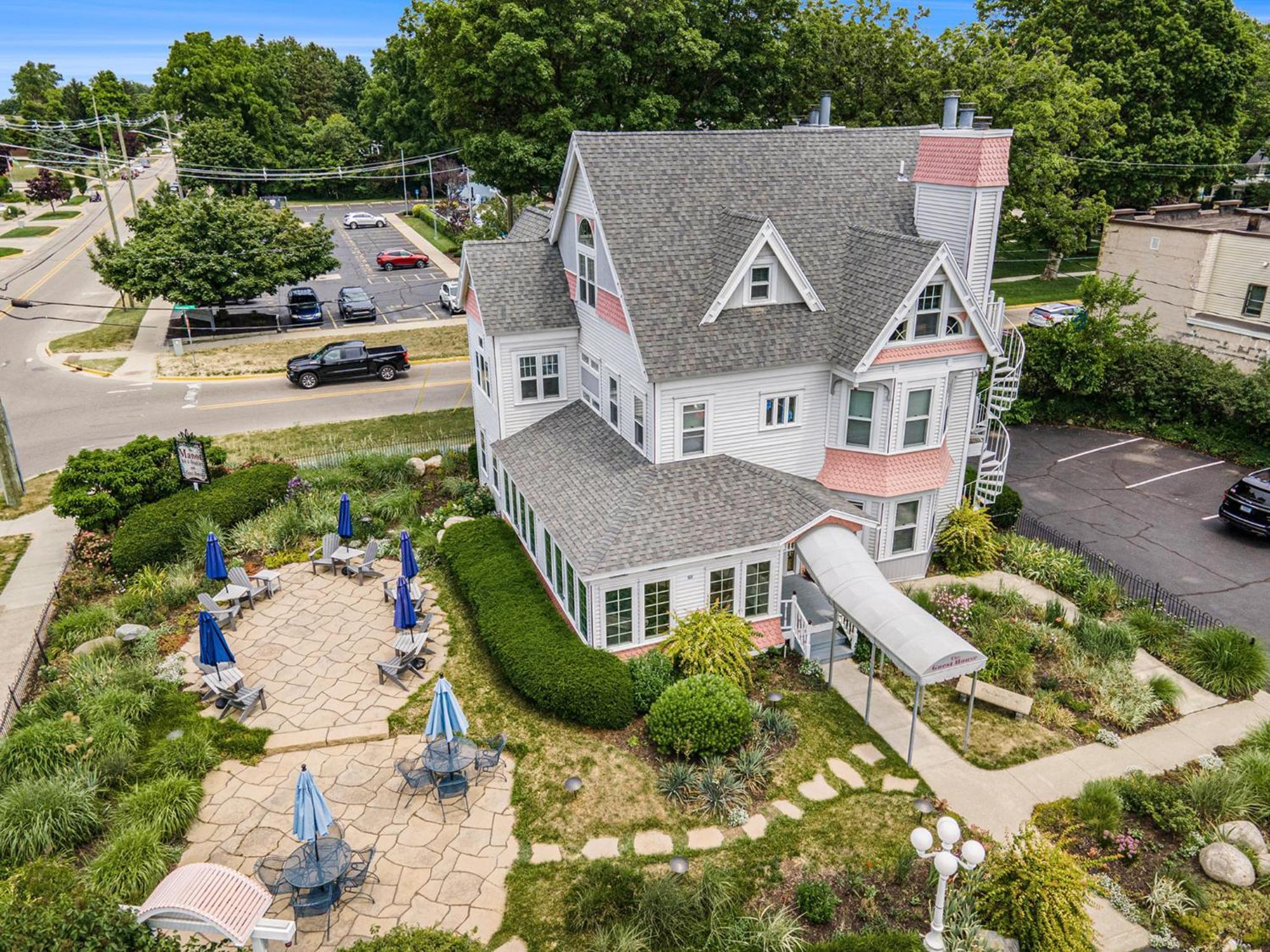 Yelton Manor Bed And Breakfast South Haven Buitenkant foto